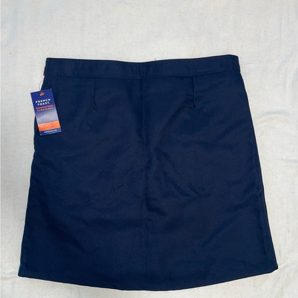 NWT SCHOOLSKORT GIRL SIZE 16 COLOR NAVY - Picture 1 of 9